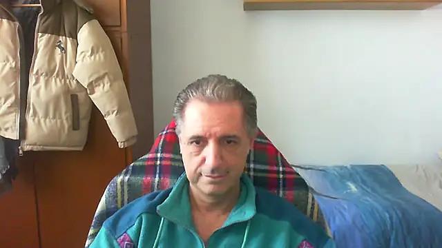 lliuk70mi online show from 03.31.26