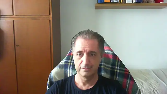 lliuk70mi online show from 04.19.26