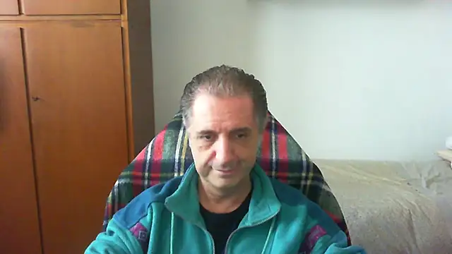 lliuk70mi online show from 04.21.26