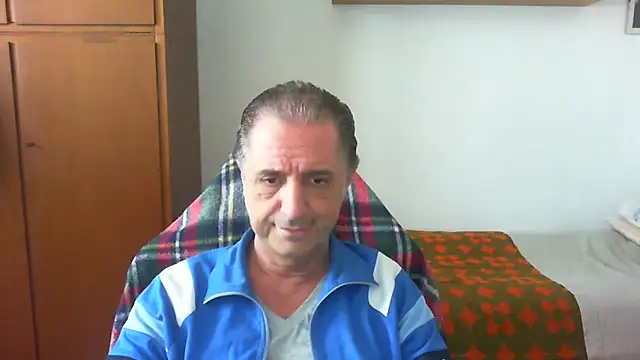 lliuk70mi online show from 05.18.26