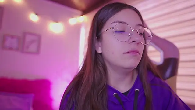 milly kenner online show from 03.18.26