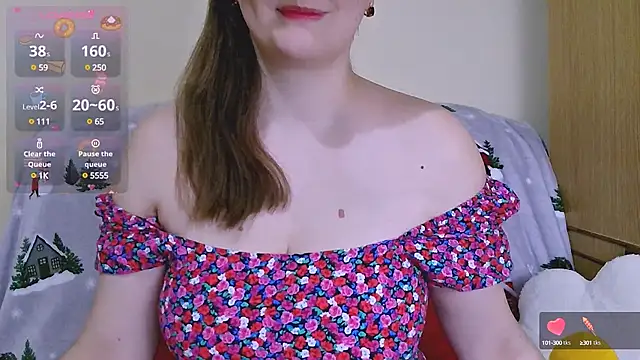 ChubbyMaia online show from 12.27.24