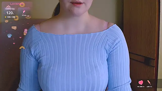 ChubbyMaia online show from 03.11.25