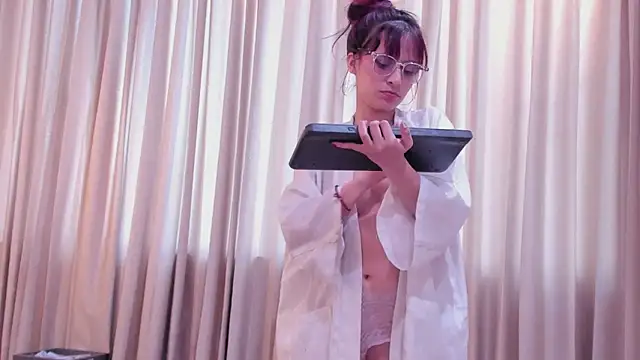 RedMeloddy online show from 01.18.25