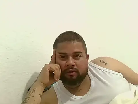 GABRIELGARCIA1313 online show from 01.12.26