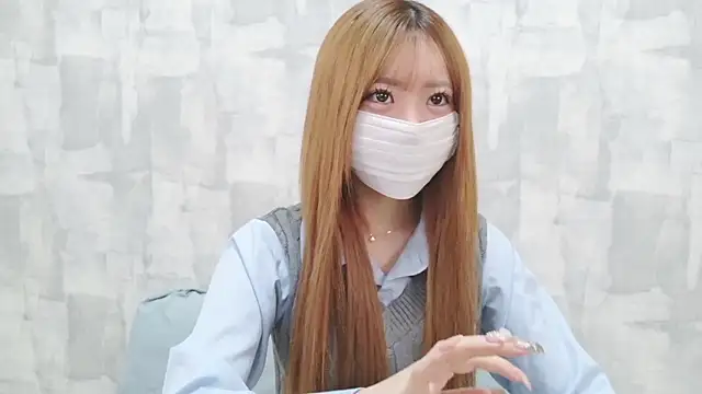 Snapshot of LOVE_MOMO_LOVE chatting on 03.24.26 LOVE MOMO LOVE online show from 03.24.26