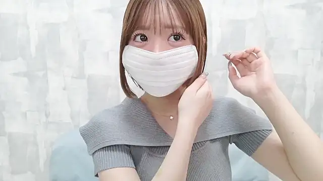 Snapshot of LOVE_MOMO_LOVE chatting on 03.26.26 LOVE MOMO LOVE online show from 03.26.26