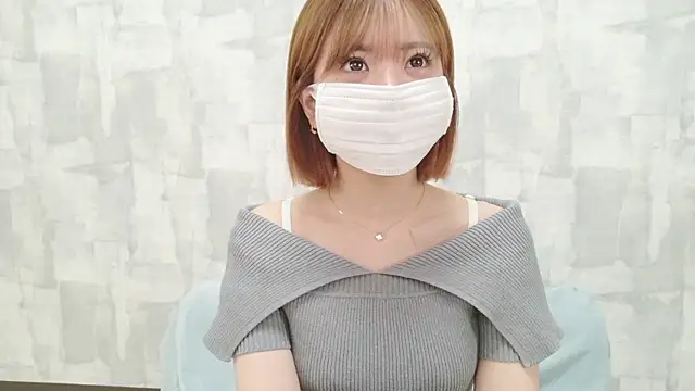 Snapshot of LOVE_MOMO_LOVE chatting on 04.16.26 LOVE MOMO LOVE online show from 04.16.26