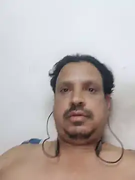 Snapshot of Raj1043 chatting on 01.04.25 Raj1043 online show from 01.04.25