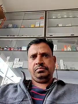 Raj1043 online show from 11.19.25