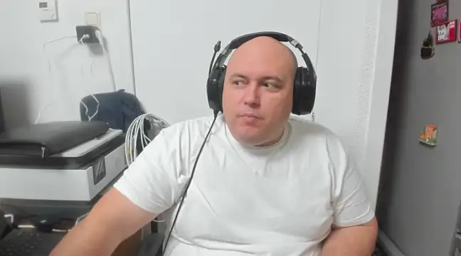 BigromeoXX online show from 12.23.24