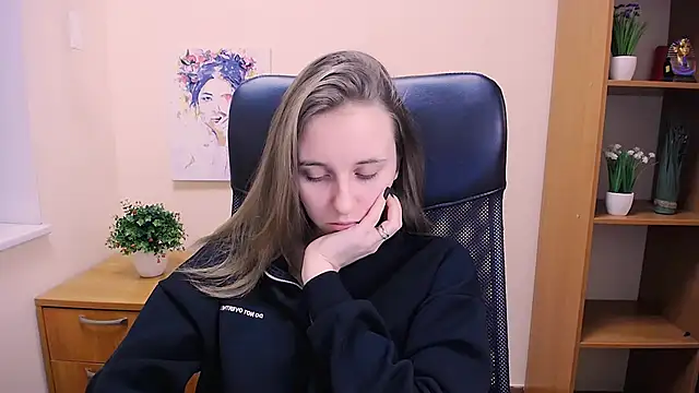  Nicole new online show from 01.24.25