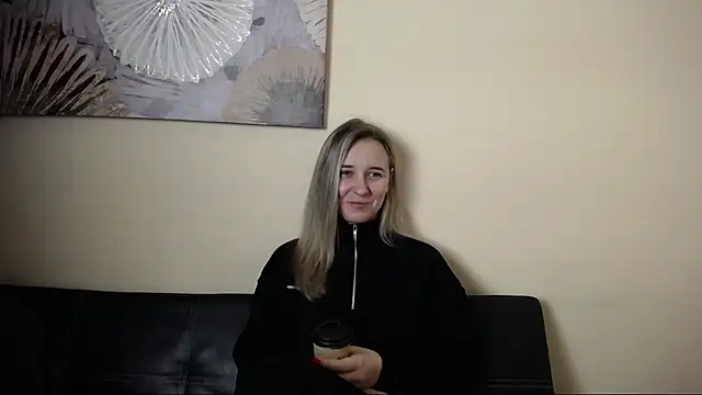 Snapshot of _Nicole_new chatting on 11.28.25 Nicole new online show from 11.28.25