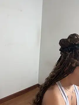 Snapshot of Aixaa_charles chatting on 10.14.25 Aixaa charles online show from 10.14.25