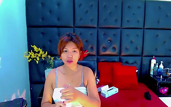 Isalombardi online show from 02.12.26