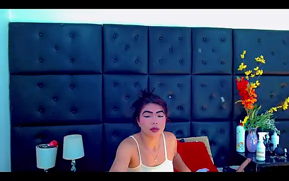 Isalombardi online show from 02.27.26