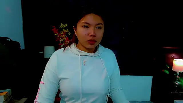 Snapshot of Isalombardi chatting on 07.16.26 Isalombardi online show from 07.16.26