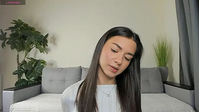 NicoleLuv online show from 12.22.24