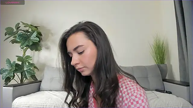 NicoleLuv online show from 02.05.25