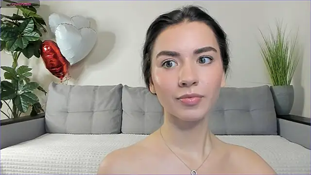 NicoleLuv online show from 03.17.25