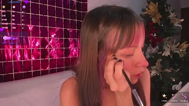 MiaGoth  online show from 12.19.25