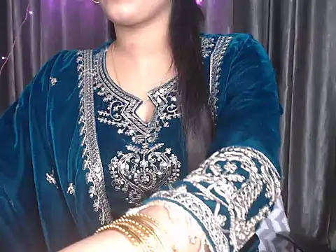 Sexy Myra18 online show from 02.12.25