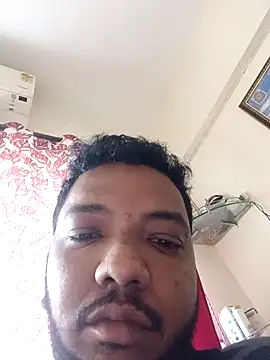 Snapshot of Mmm992170 chatting on 10.10.25 Mmm992170 online show from 10.10.25