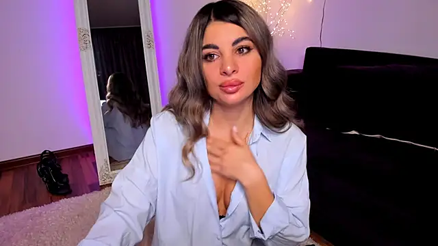 Queenofyouredreams online show from 04.17.26