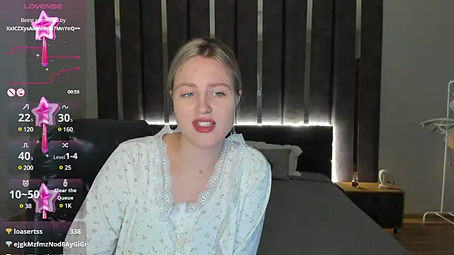 Snapshot of _Sarah_Soul_ chatting on 01.05.25 Sarah Soul online show from 01.05.25