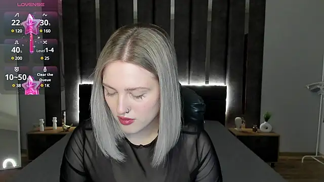 Snapshot of _Sarah_Soul_ chatting on 02.06.25 Sarah Soul online show from 02.06.25