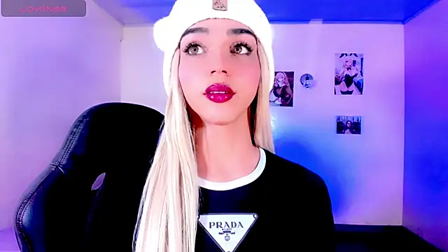 Elissa taylor  online show from 11.17.25