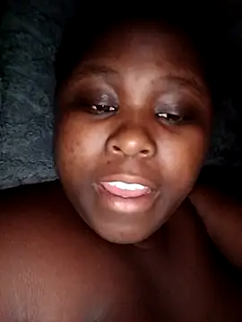 Dark Berry 26 online show from 04.14.26