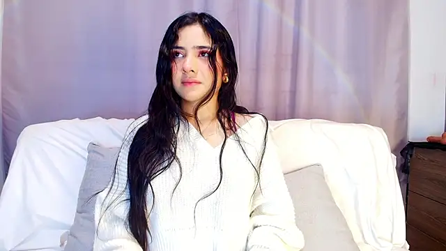 adara johnson   online show from 10.15.25