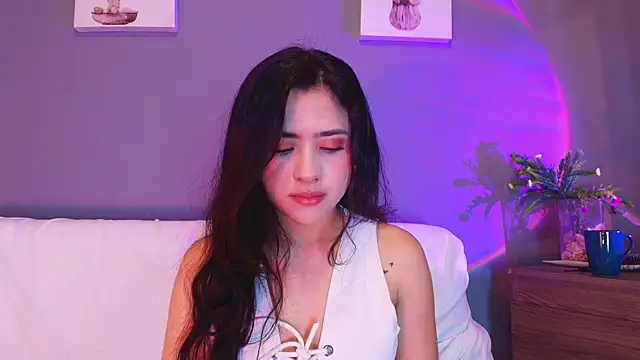 adara johnson   online show from 04.05.26