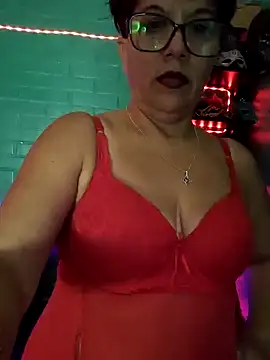 Snapshot of TRISH_MILF chatting on 12.07.24 TRISH MILF online show from 12.07.24