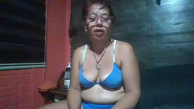 Snapshot of TRISH_MILF chatting on 01.16.25 TRISH MILF online show from 01.16.25