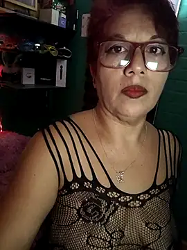 Snapshot of TRISH_MILF chatting on 03.09.25 TRISH MILF online show from 03.09.25