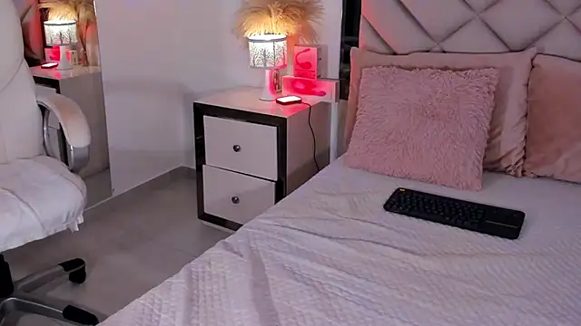 alexa tobar online show from 03.08.26