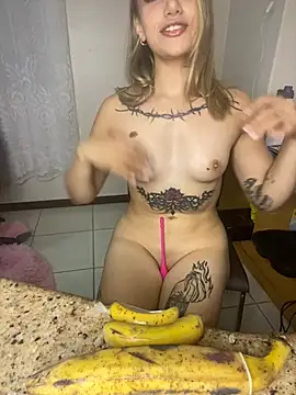 loira messi online show from 02.20.25