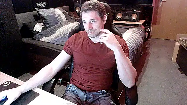 Snapshot of dreamwallker21 chatting on 05.20.26 dreamwallker21 online show from 05.20.26