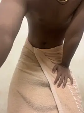 Shona5768 online show from 11.24.25