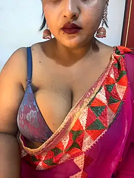 Snapshot of Ayesha_mahi chatting on 11.26.25 Ayesha mahi online show from 11.26.25