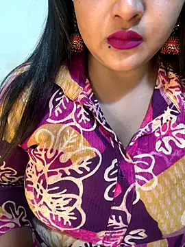 Snapshot of Ayesha_mahi chatting on 12.04.25 Ayesha mahi online show from 12.04.25