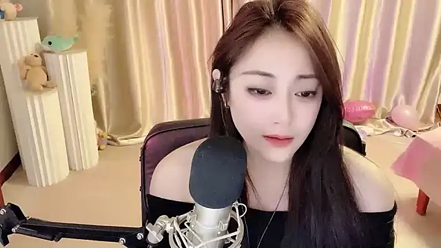 Daisy-77 online show from 02.10.25