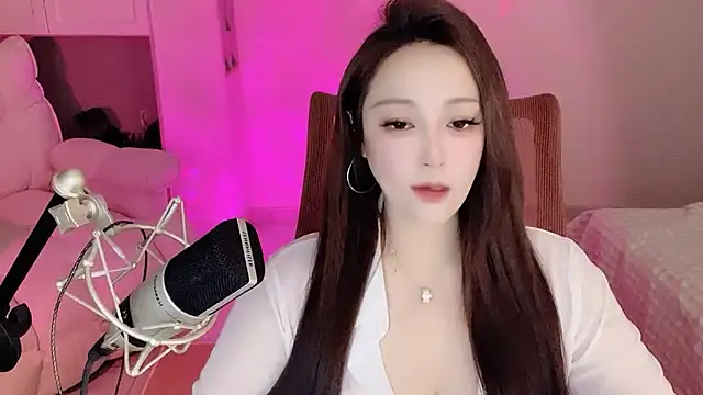 Daisy-77 online show from 10.22.25