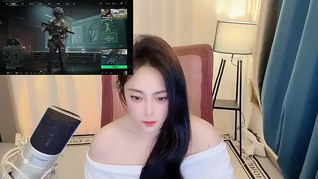 Snapshot of Daisy-77 chatting on 06.14.26 Daisy-77 online show from 06.14.26