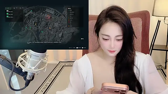 Snapshot of Daisy-77 chatting on 06.18.26 Daisy-77 online show from 06.18.26