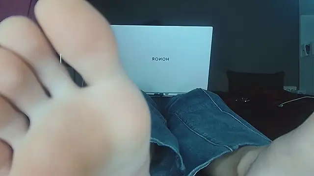 Snapshot of AgnesMillerS chatting on 06.29.26 AgnesMillerS online show from 06.29.26