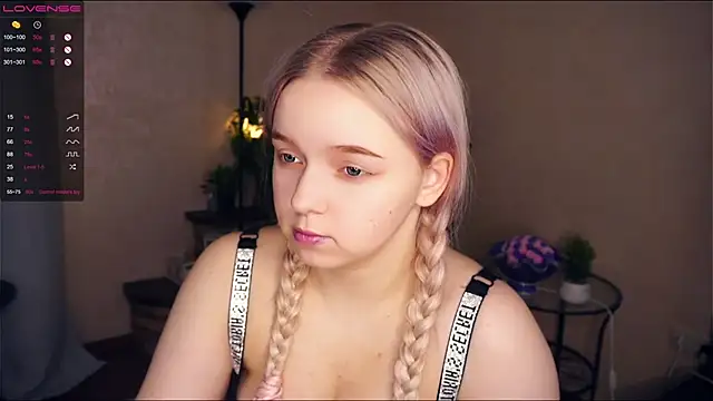 ZaraCreedon online show from 02.21.25