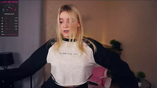 ZaraCreedon online show from 03.13.25